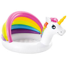 Las tramas de los juegos de unicornios también pueden ser muy diferentes. Piscina Hinchable Infantil Intex Unicornio Intex