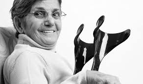 Who knew you had so many doctors in your family? ¿Quién hubiera pensado que  tenía tantos médicos en su familia?