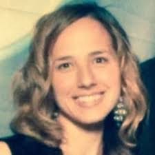 Victoria Dell's Instagram, Twitter & Facebook