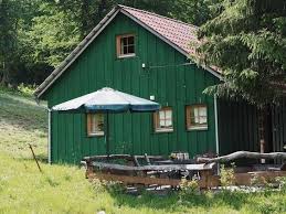 Urige Berghutte Nachhaltiger Urlaub Berghutte In Kurort Brotterode Thuringen Deutschland Hundeu Ferienhaus Thuringer Wald Ferienhaus Ferienhaus Thuringen