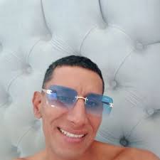 Jimmy Mena (@jimmy.mena)