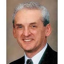 Robert Eury's Instagram, Twitter & Facebook