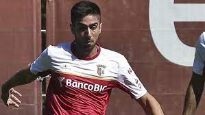 A transferência de rodrigo pinho para o sl benfica pode não ser tão certa quanto se pensava o braga detém 40% do passe do jogador, o que significa que ainda pode receber uma parte do valor. Rodrigo Pinho Treinador Quer Bom Futebol Sp Braga Jornal Record