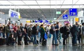 Cast your mind back to february and a typical busy safer, smaller queues. How To Manage Airport Queues With Video Analytics