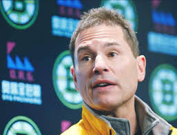 Chris Cornell getting a haircut