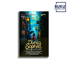 Suatu hari pulang sekolah, dia mendapat sebuah surat misterius yang hanya berisikan satu pertanyaan: Resensi Dunia Sophie Goresan