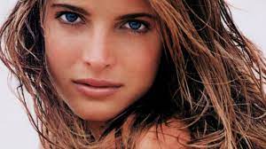Stephanie seymour (born july 23, 1968) is an american supermodel who has appeared on more than 300 magazine covers including playboy for which she posed in february 1993. Back To The 90 S Stephanie Seymour Youtube