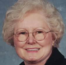 Daisy Rutledge's Instagram, Twitter & Facebook