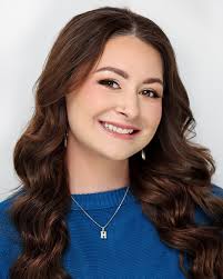 Meet contestant #13, Hannah Pedigo! Hannah is 22 years old and is from  Brusly, Louisiana! She is majoring in Psychology and minoring in Forensics!  “As a first-generation college student, I've learned perseverance