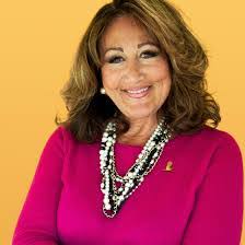 Fay Donohue's Instagram, Twitter & Facebook