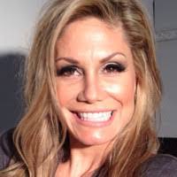 Shelley Oneal's Instagram, Twitter & Facebook