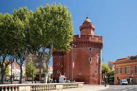 Radar de précipitations, images satellite hd et avertissements météo actuels, température horaire, probabilité de pluie et heures d'ensoleillement. Meteo Perpignan Previsions Meteo Voyage A 14 Jours Pour Perpignan Languedoc Roussillon