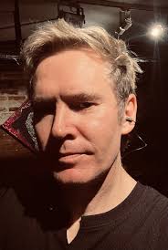 Happy New Years MESHIES!! (All our Frends Like These) So in an attempt to  make this easier for each other and to support each other with possble  pre-showmeets ups etc: Which of