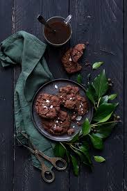 Black Cookies Au Chocolat Et Fleur De Sel Tout Chocolat Cookies Et Biscuits Cookies Chocolat