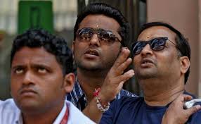 Hdfc securities is the best online trading platform for stocks, ipos, mutual fund in india. Hdfc Amc Stock Price Listing Today After Ipo Bumper Debut On Dalal Street Sensex Nifty Surge
