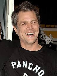 March 11, 1971), is an american actor, comedian, film producer how old is johnny knoxville? Johnny Knoxville Explains Fake Grenade Mix Up People Com