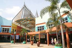 Bukit merah laketown hotel offers guests an array of room amenities including a flat screen tv, air conditioning, and a refrigerator, and getting online is possible, as free wifi is available. 11 Tempat Menarik Dan Aktiviti Di Bukit Merah Wajib Anda Tahu Ammboi