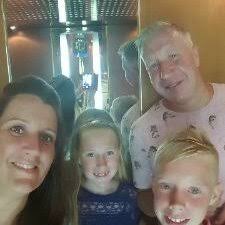 kimberley lynch (@kimmiecups)