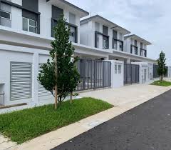 See our comprehensive list of terrace / link house for sale in malaysia. Ayera Residence Taman Megah Ria 2 Storey Terrace House Gng Property For Sale On Carousell