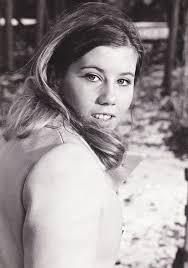 Here is a group photo from the 2000 reunion!