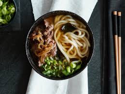 Niku Udon Suppe Japanischer Genuss Mit Rindfleisch Rezept Nudelsuppe Rezept Nudelsuppe Rindfleisch