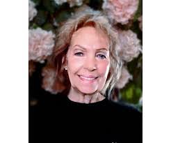 Gayle Gentry's Instagram, Twitter & Facebook