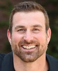 Ex-Patriot Matt Light running for seat