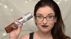 The subtle brown tint blends seamlessly with your tresemmé brunette dry shampoo is the perfect between washes greasy hair fix. Batiste Dry Shampoo Dark Deep Brown Review Demo Corrie V Youtube
