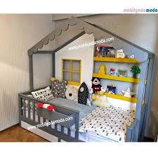 Pin By Crismeiry Paredes On Habitacion Arnau In 2020 Toddler Rooms Kid Room Decor Baby Room Decor