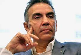 În capitolul în care se tratează acest subiect, marius ghenea înşiră 14 calităţi necesare unui antreprenor de succes. Citeste Ultimele Stiri Legate De Antreprenori Romani De Succes Wall Street