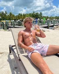 Connor Lee