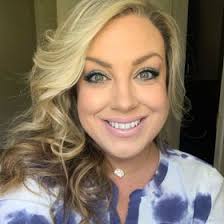 Crystal Leyva (linne34)