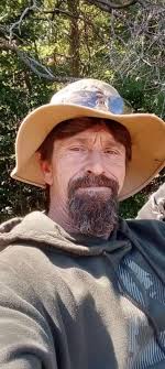 Faithful Wounds and Deceitful Kisses in Relationships