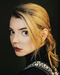 Anya Taylor-Joy, women, actress, blonde, red lipstick, face, closeup,  simple background, HD phone wallpaper
