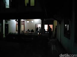 Penghuni Asrama Ui Depok Kaget Ketika Bnn Gelar Tes Urine Mendadak