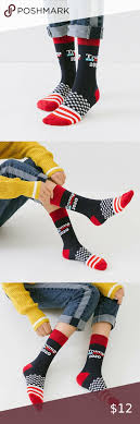 Trump 2020 Socks Red Cuff And Toe In 2020 Patriotic Socks Socks Clothes Design