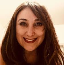 Patricia Mello's Instagram, Twitter & Facebook