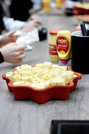 Etoile Feuilletee En Cours De Dressage Lors De L Atelier Culinaire Amora Dans La Maison Du Pere Noel Recette Cuisine Facile Recette Facile