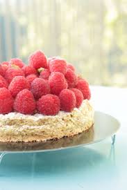 Montebello Pistache Framboises Pierre Herme Recette Olivia Patisse Pistache Recette Praline Gateaux Et Desserts