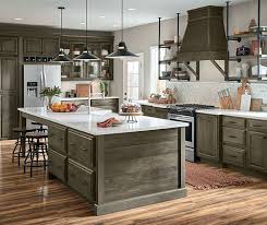 Kitchen Cabinets From Lowes Diamond Maple W Grizzly Finish Kitchen Design Diy Kitchen Cabinets Home Remodeling