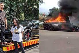 Pajak lamborghini ~ lamborghini adalah salah satu mobil mewah dengan pajak yang sangat tinggi, di indonesia terdapat beberapa tipe yang tercatat di samsat, antara lain tipe aventador, huracan, gallardo, murcielago dan za 9. Pajak Lamborghini Aventador Raffi Ahmad Yang Terbakar Rp 2 185 Miliar