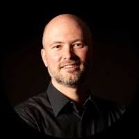 100+ perfiles de «Anding»