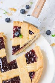 Un condimento versatile e ricco di gusto. Crostata Alla Marmellata ReÈ›ete