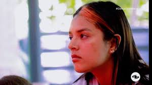 Katiuska esperando que la mencionaran para la próxima estapa y nadie lo  hizo: #fblifestyle #Desafiodelsiglo