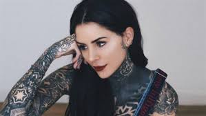 Hace unos días, candelaria tinelli lanzó yo , su primera canción como solista, y la presentó con un videoclip en el que se la ve sin ninguno de sus característicos tatuajes , obra de un intenso. Cande Tinelli Y La Adiccion A Los Tatuajes El Proyecto Cuerpo Entero Buena Vibra