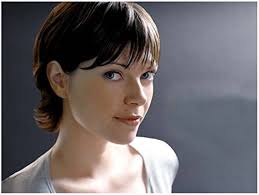 Nicole de Boer 8 Inch x10 Inch Photo Cube The Dead Zone Star Trek: Deep  Space Nine Head Shot Looking Right w/Grey Background kn at Amazon's  Entertainment Collectibles Store