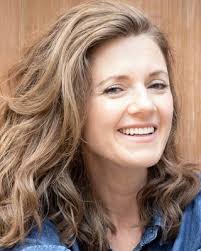 Holly Hadley's Instagram, Twitter & Facebook