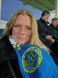 Diana Krantz's Instagram, Twitter & Facebook