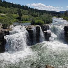 Ó seachnasaigh, o'shaughnessy, collectively uí sheachnasaigh, clan name cinél naedha na hechtghe, is a family surname of irish origin. 6 Majestic Waterfalls Near Calgary You Can Road Trip To This Summer