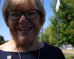 After 30 years in office, Clermont County Auditor Linda Fraley tells us she  is not seeking re-election and will retire after she serves the rest of her  term. Fraley said she originally